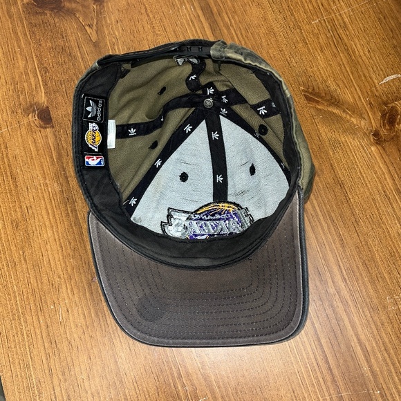 LA Lakers Camouflage OS - Picture 9 of 11